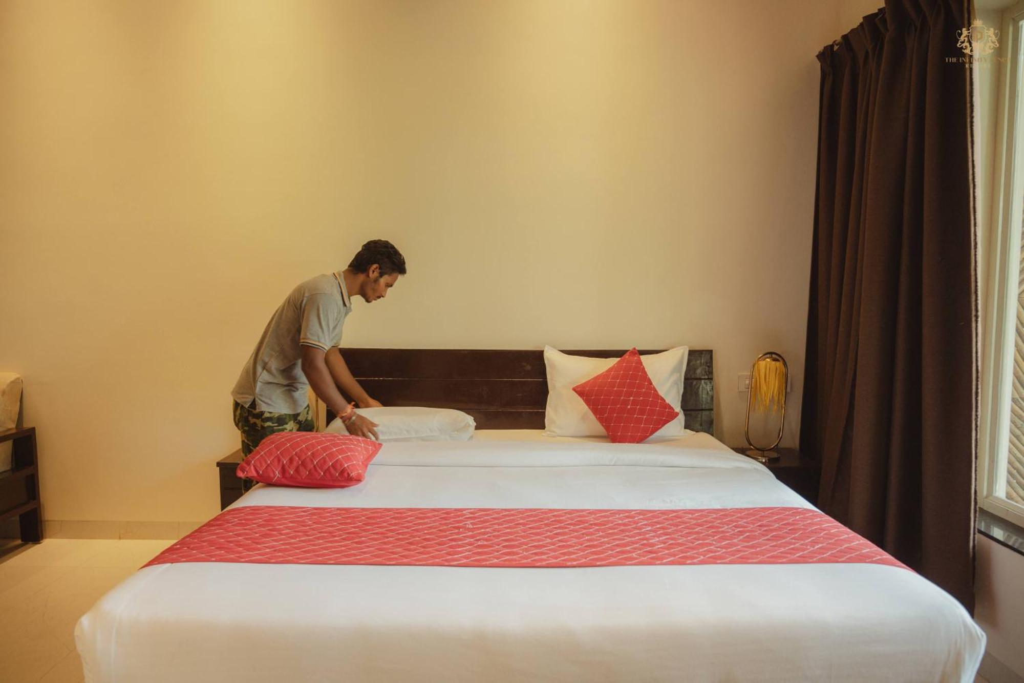 The Infinity Pench Resort Khawāsa Exterior photo